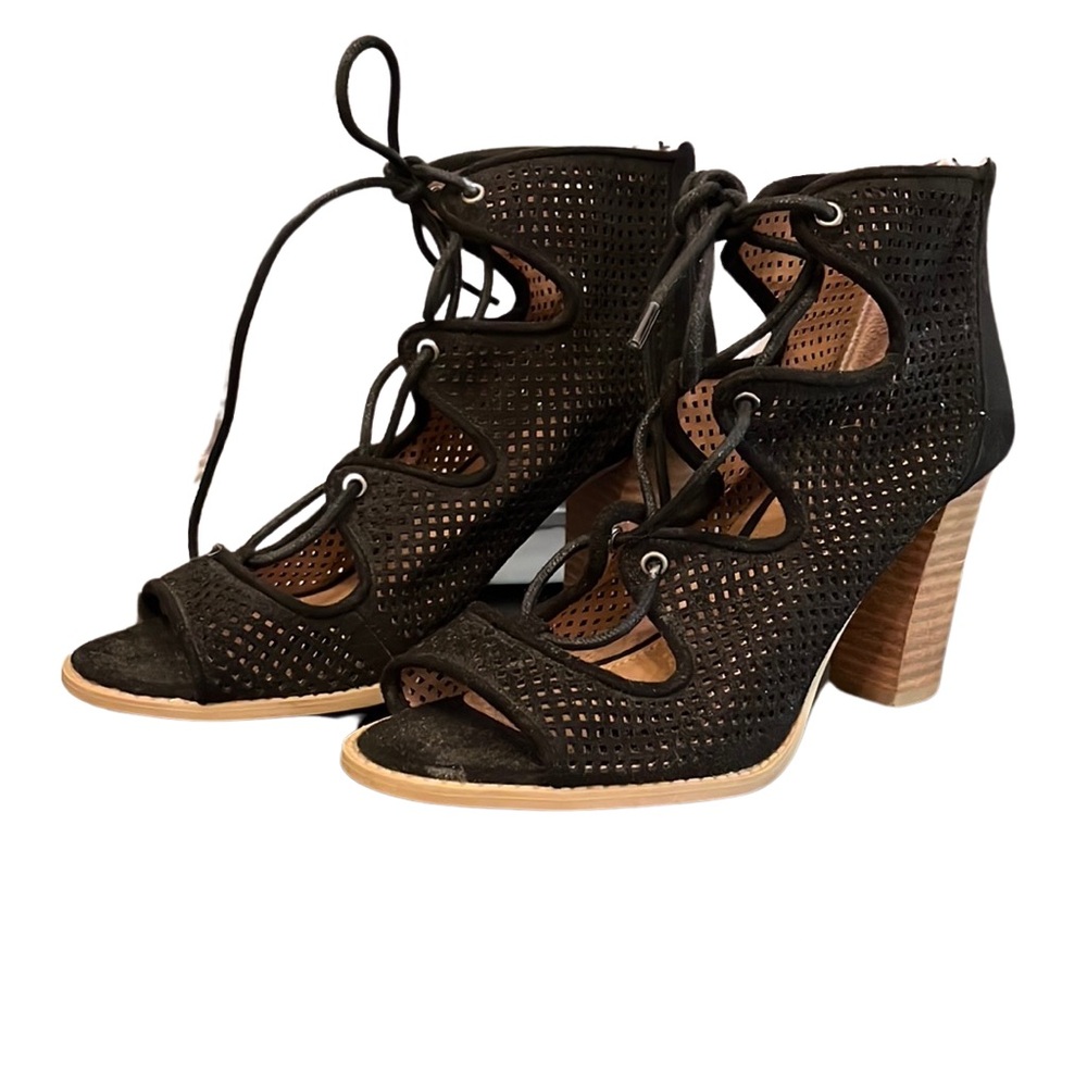 Black Report Lace-Up Heels